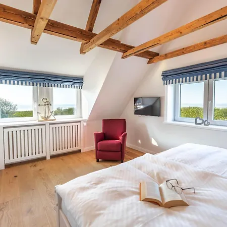 Holiday home Kliff 21 *