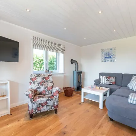 Holiday home Kliff 21 *